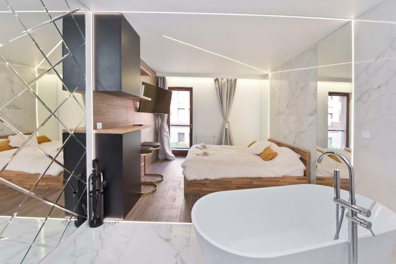 Yourapart Chmielna Park Exclusive Z Wanna Wolnostojaca Lub Jacuzzi Gdańsk Extérieur photo