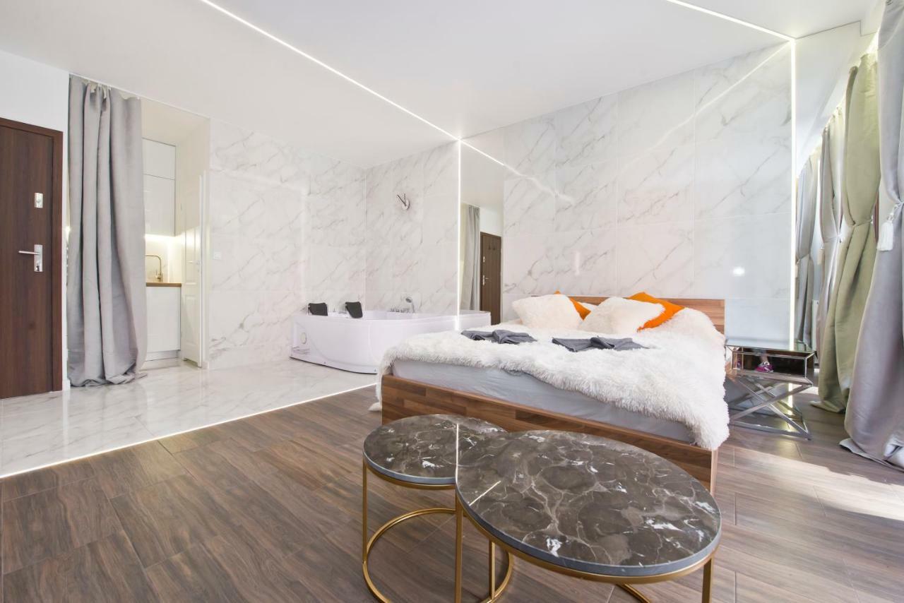 Yourapart Chmielna Park Exclusive Z Wanna Wolnostojaca Lub Jacuzzi Gdańsk Extérieur photo